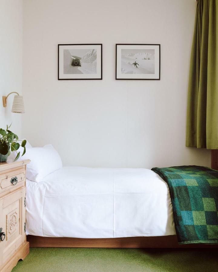 Hotel Huldi Αντελμπόντεν Εξωτερικό φωτογραφία